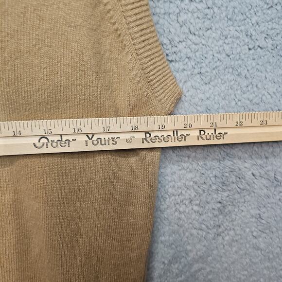 70S L.L. BEAN LAMBSWOOL SWEATER VEST. - Picture 8 of 10